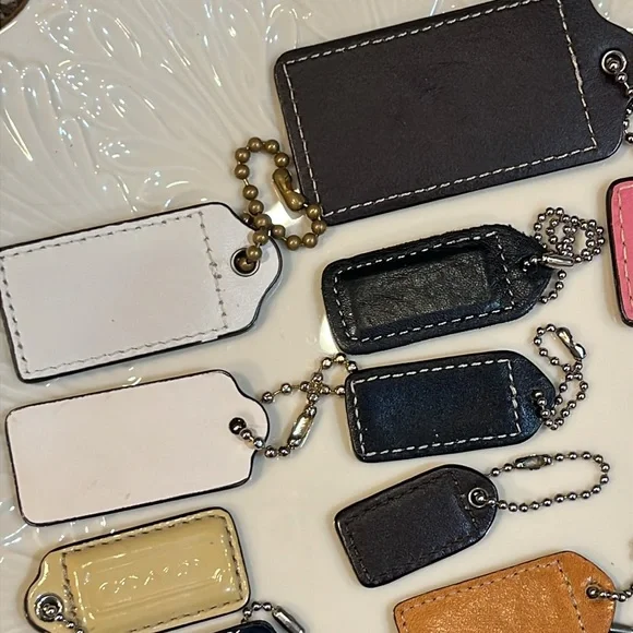 Authentic COACH HANGTAGS Various Colors and Sizes Vintage - Picture 10 of 14